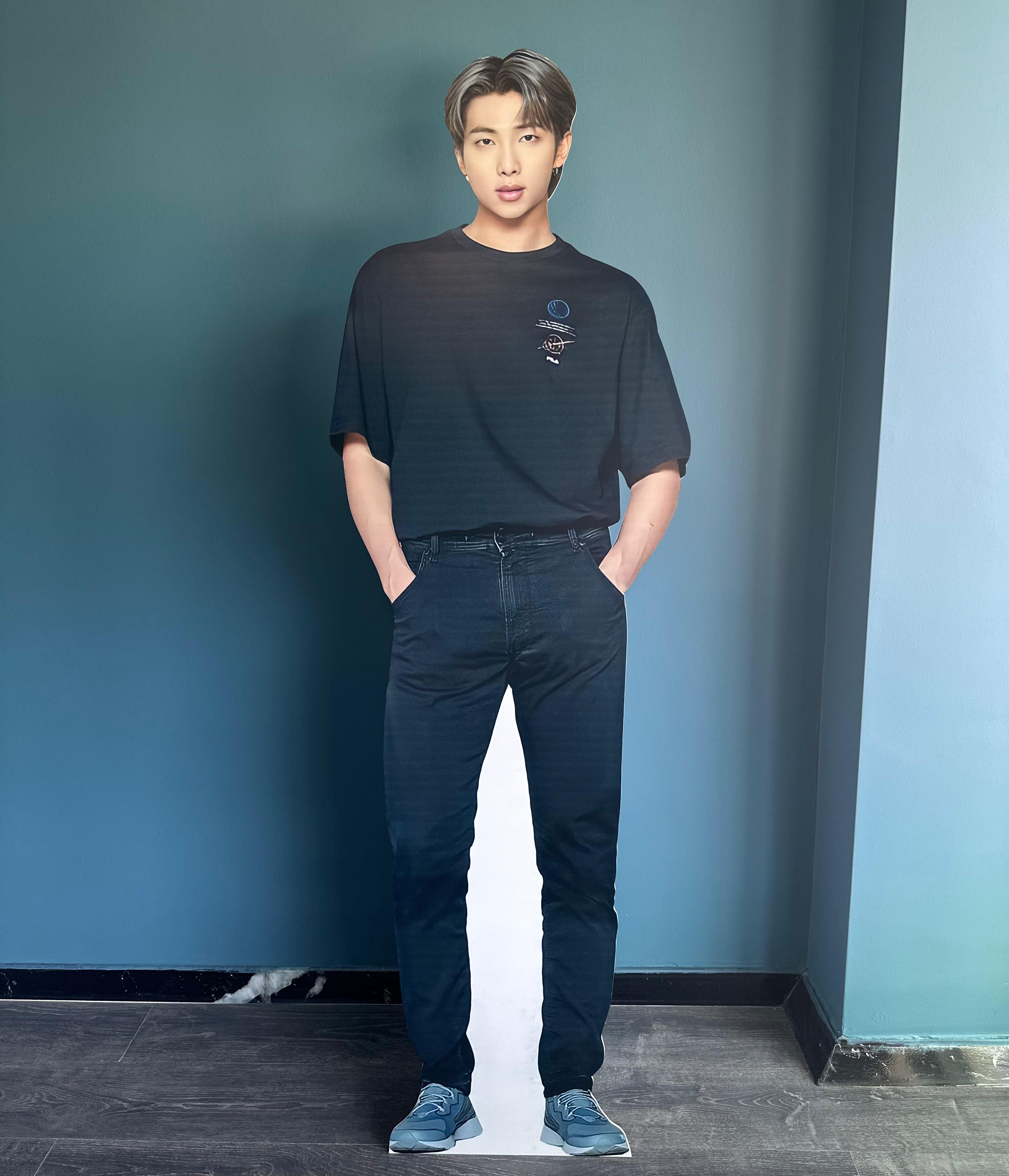 BTS RM Kim Nam-joon Maketi tam boy 2D Ayaklı maket dekor plastik maket adam bts
